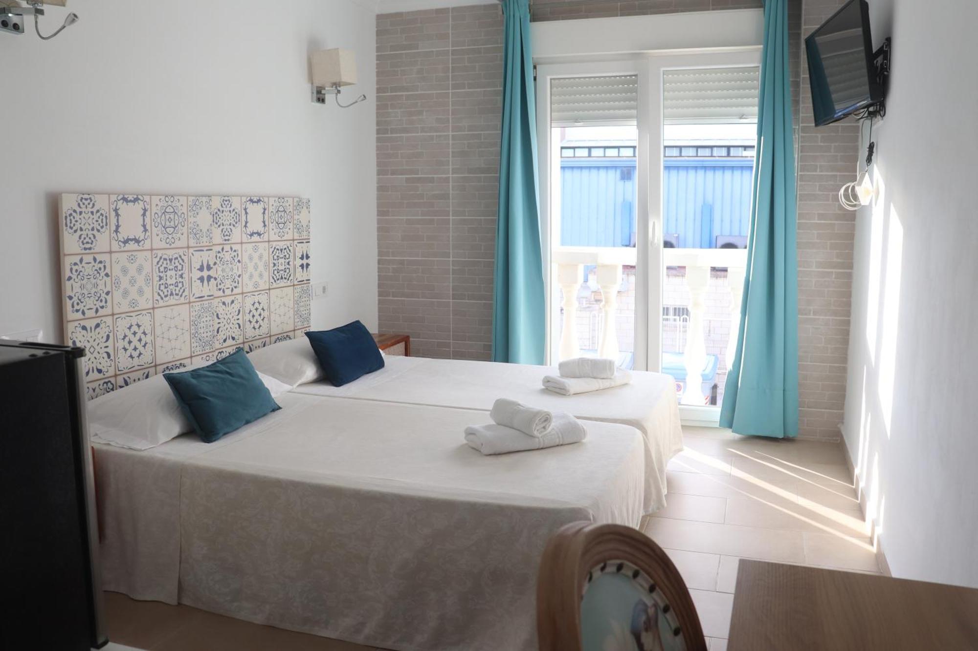 Hotel Κάλπε Εξωτερικό φωτογραφία